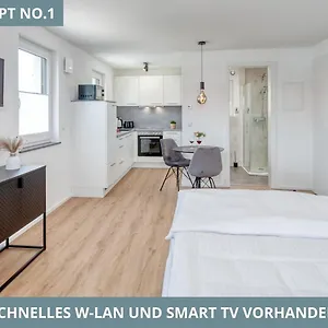 Iller Homes - 5 Moderne Je 1bis2 Oder 1bis4 Pers Mit Kueche U Balkon - Parkplaetze Vorhanden Apartment